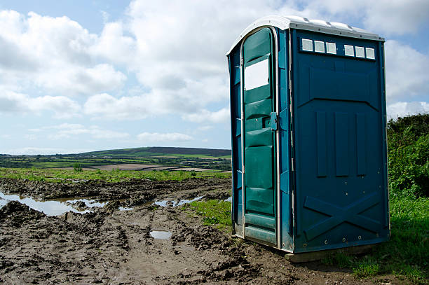 Best Restroom Trailer for Weddings  in Oldsmar, FL